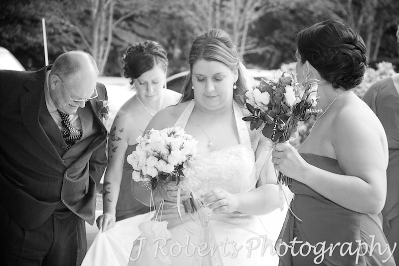 Bride arriving for ceremony - wedding photography sydney